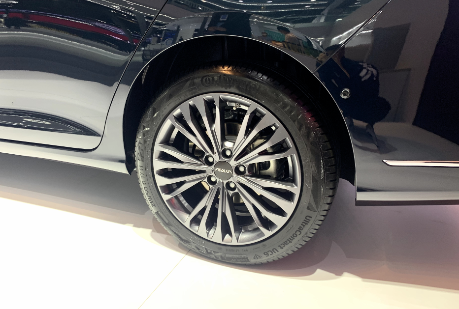  斯图加特年轻中场崛起引领德甲新势力