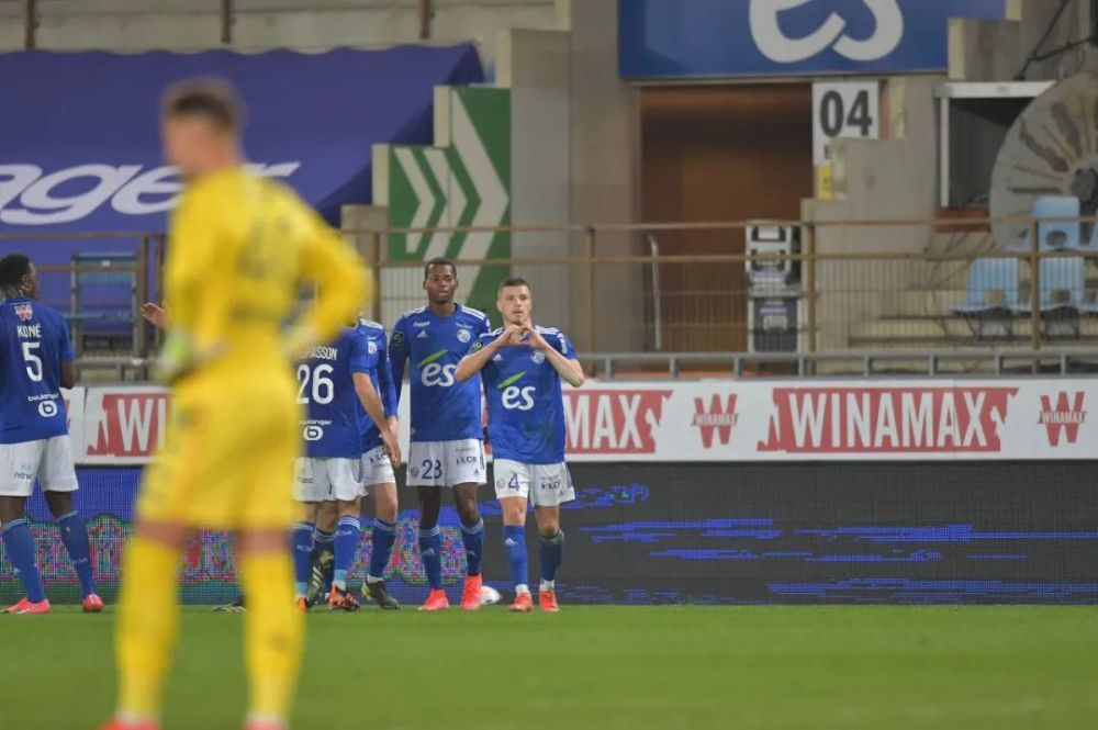  里尔客场绝杀斯特拉斯堡收获宝贵三分